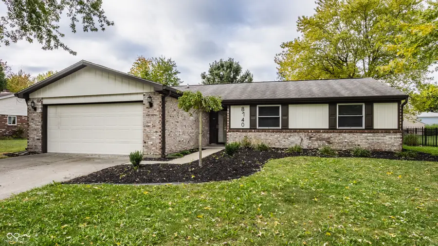 8740 Royal Meadow Drive, Indianapolis, IN 46217 - Image #2