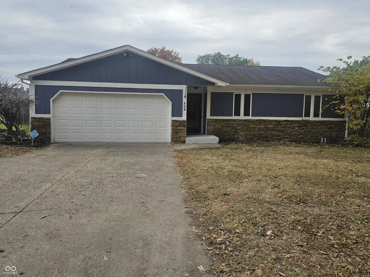 509 W Banta Road, Indianapolis, IN 46217 - Image #1