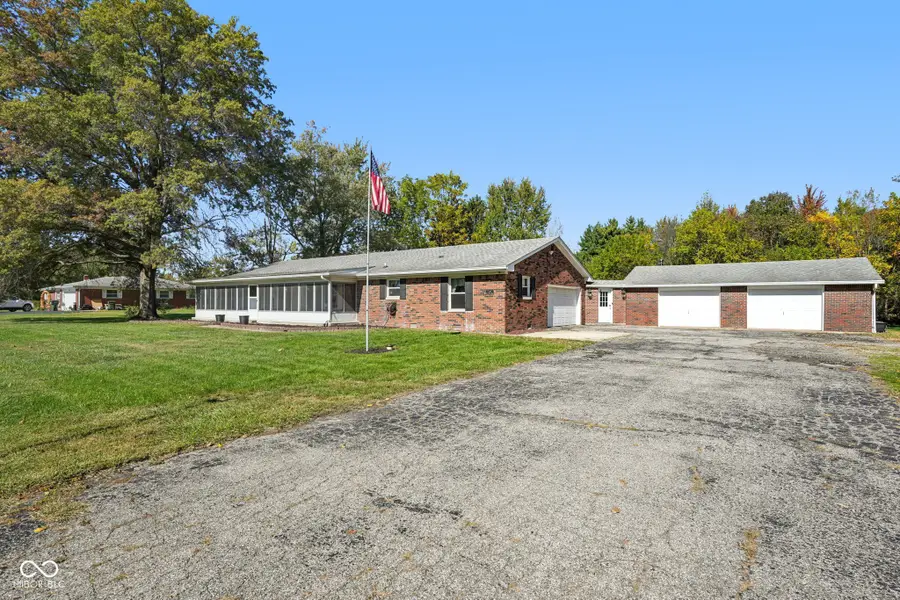 748 W Weber Road, Greenfield, IN 46140 - Image #2