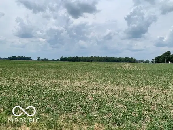 21650 N Mule Barn Road N, Sheridan, IN 46069