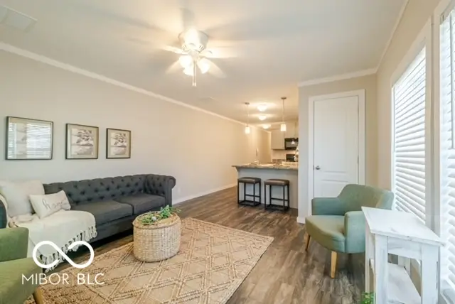 340 S Walnut Street, Atlanta, IN 46031 - Image #2