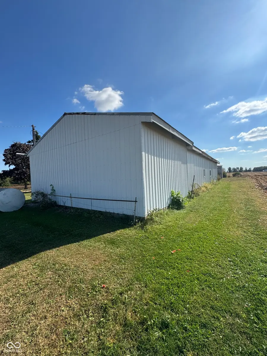 10580 S 300 E, Fairmount, IN 46928 - Image #3