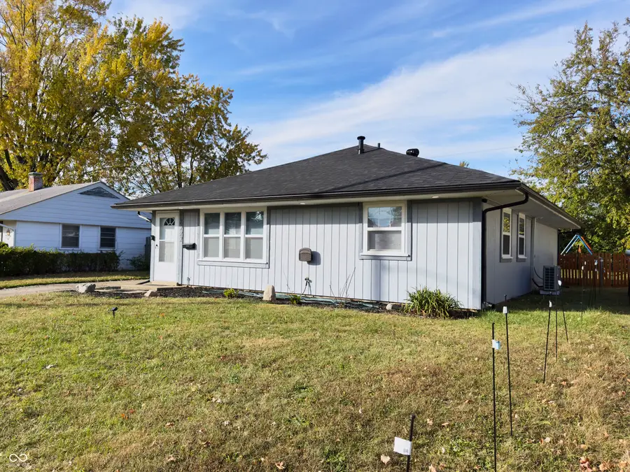 8222 Patton Drive, Indianapolis, IN 46226 - Image #2