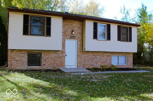11341 Mcdowell Drive, Indianapolis, IN 46229