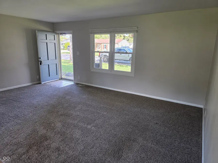 908 School Street, Greenfield, IN 46140 - Image #2