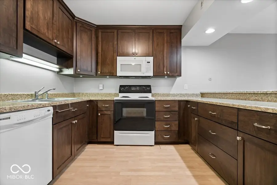 4810 London Drive, Indianapolis, IN 46254 - Image #2