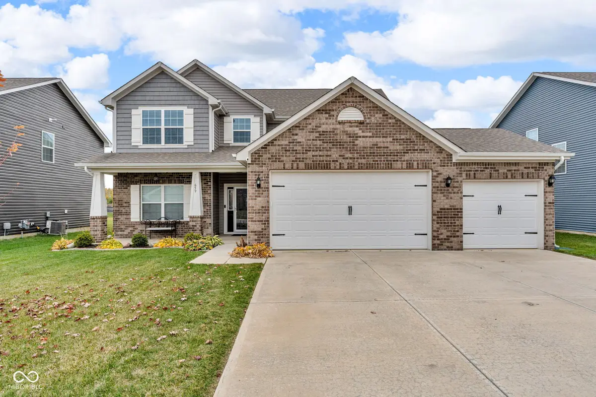 659 Albermarle Drive, Pittsboro, IN 46167 - Image #1