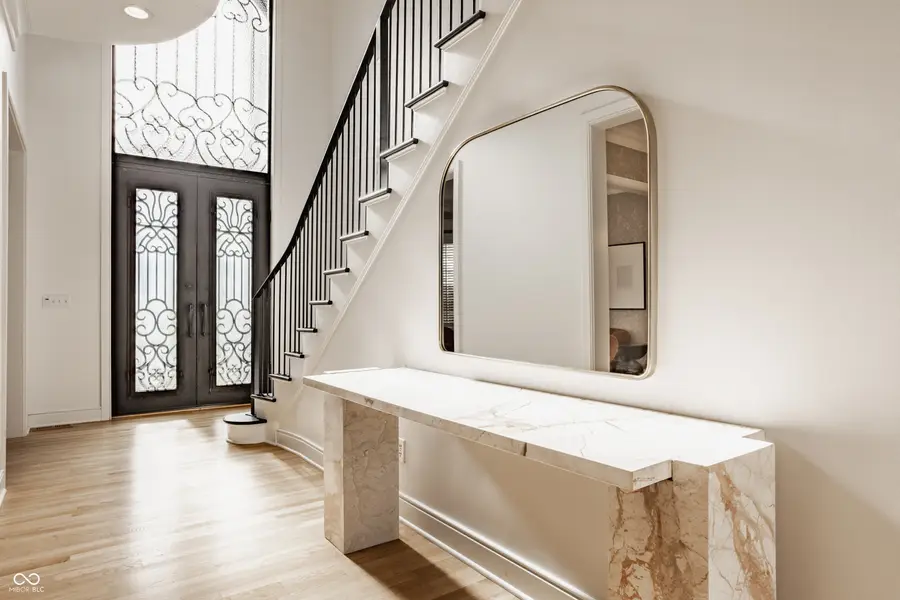 4712 Ellery Lane, Indianapolis, IN 46250 - Image #2