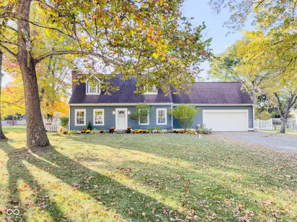 9802 Hamilton Hills Lane, Fishers, IN 46038