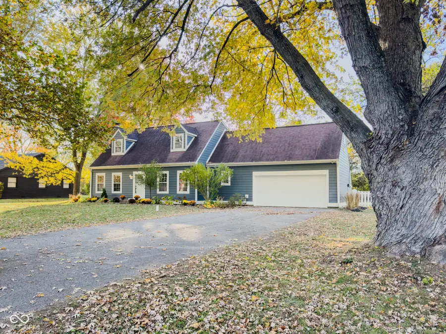 9802 Hamilton Hills Lane, Fishers, IN 46038 - Image #3