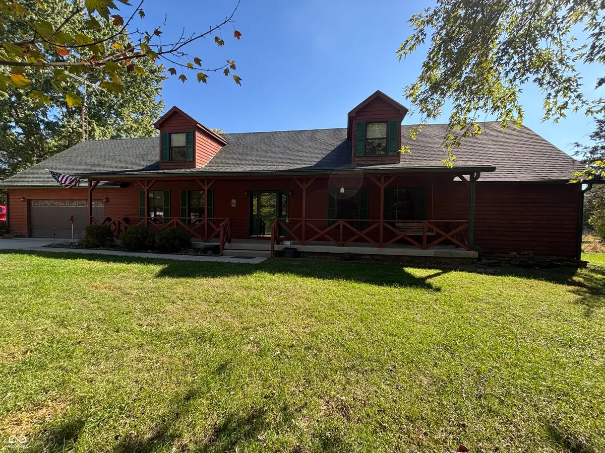 3335 S Whitehorse Road, Nashville, IN 47448 - #1