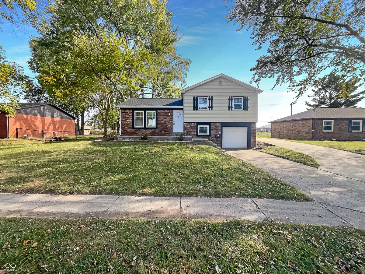 527 S Grant Street, Brownsburg, IN 46112 - Image #1