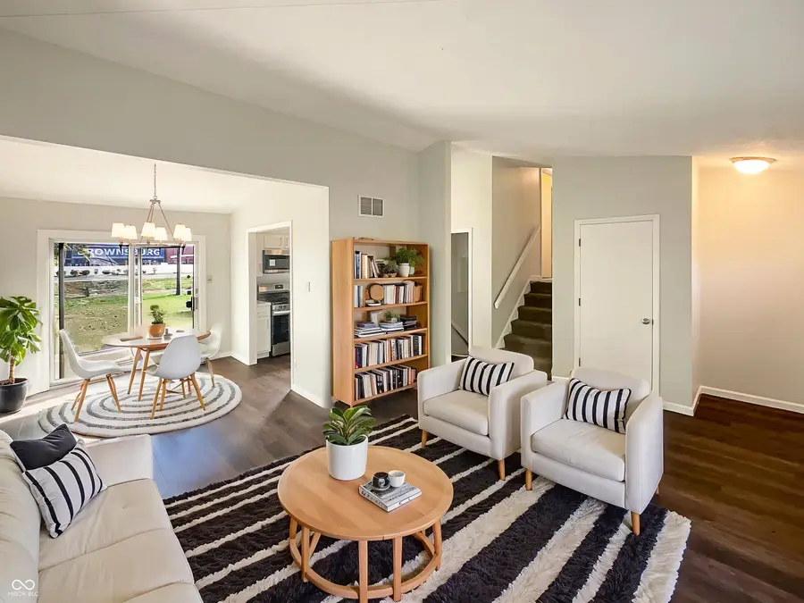 527 S Grant Street, Brownsburg, IN 46112 - Image #2