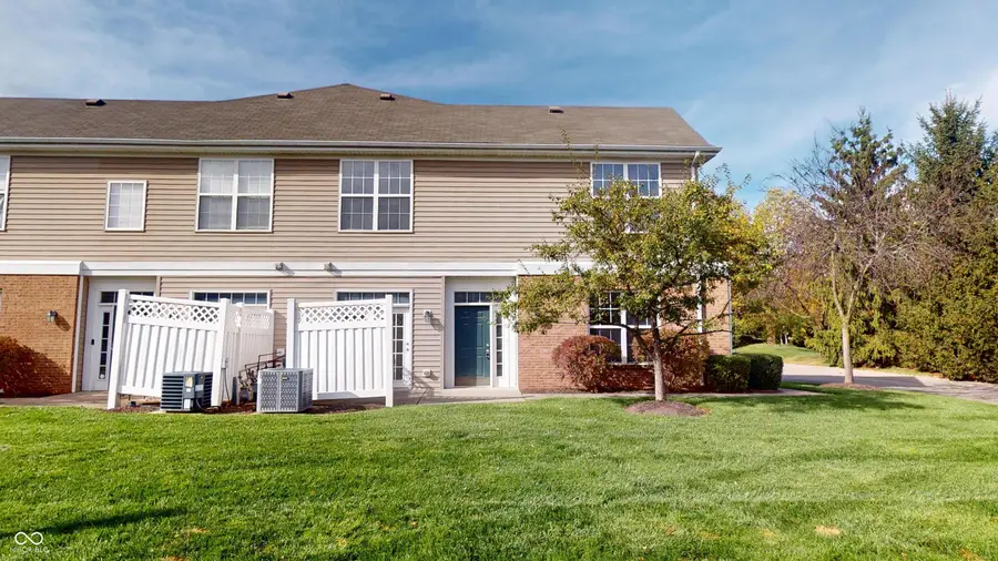 2304 Brightwell Place, Indianapolis, IN 46260 - Image #2