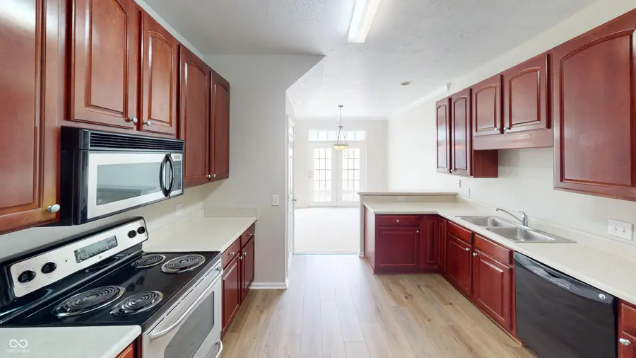 2304 Brightwell Place, Indianapolis, IN 46260 - Image #3