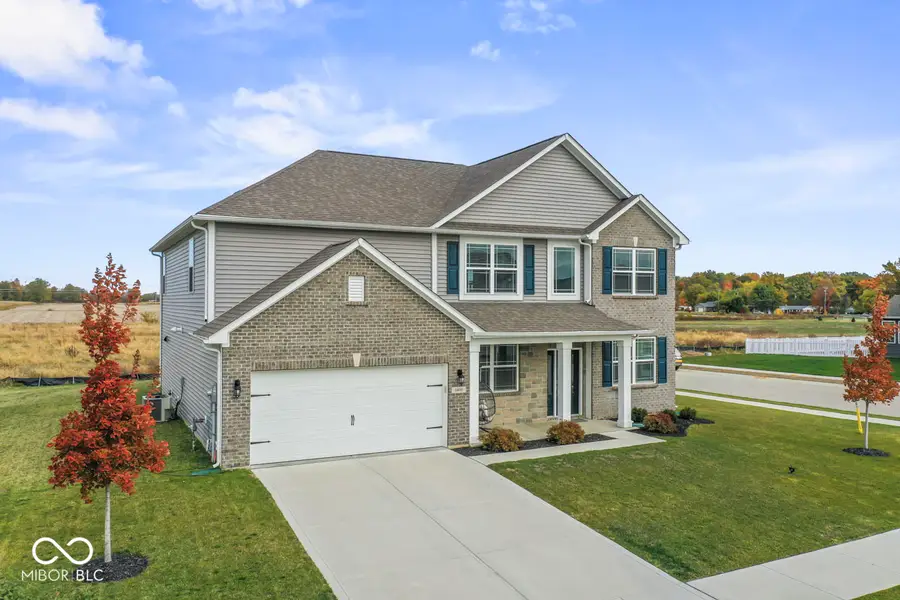 6400 Flag Stop Drive, Whitestown, IN 46075 - Image #2