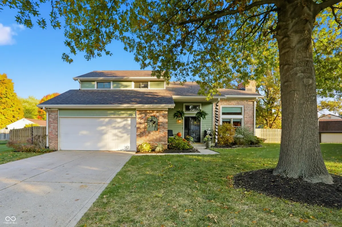 232 Charing Cross Road, Indianapolis, IN 46217 - Image #1