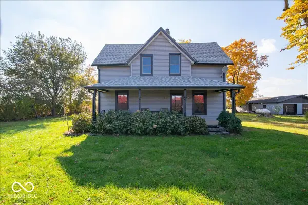 1749 E 850 N, Shelbyville, IN 46176