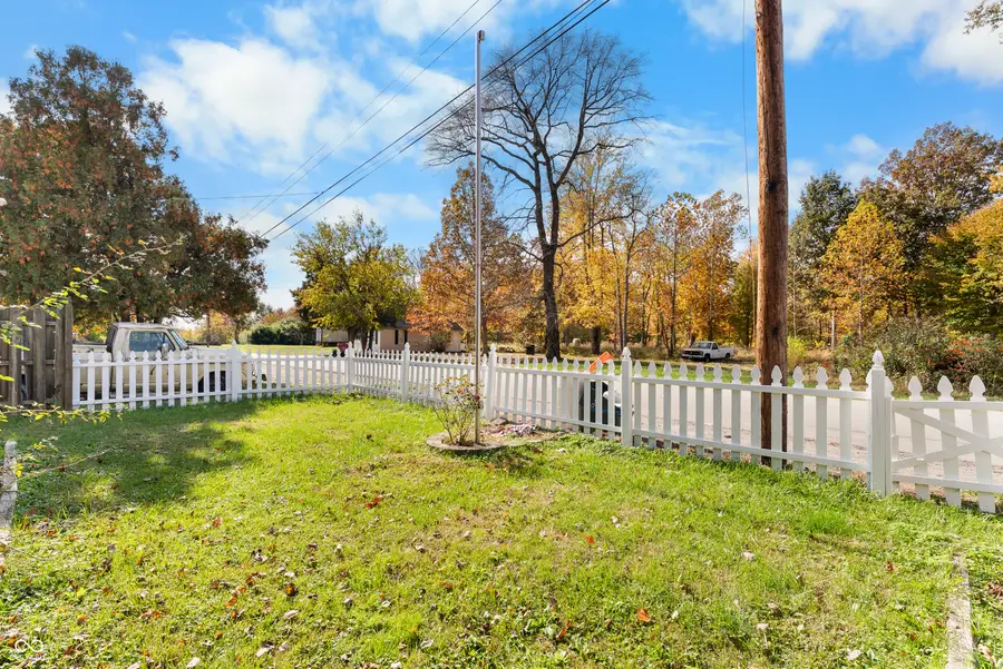 149 S 7th Street, Austin, IN 47102 - Image #3