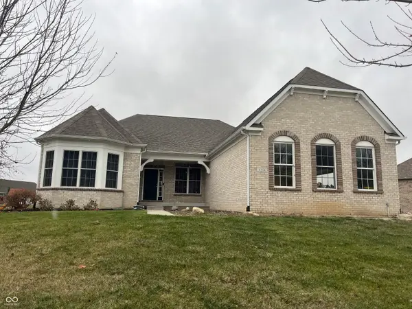 5218 Sweetwater Drive, Noblesville, IN 46062