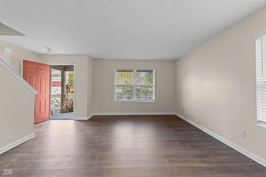 6365 W Oxford Lane, McCordsville, IN 46055 - Image #3