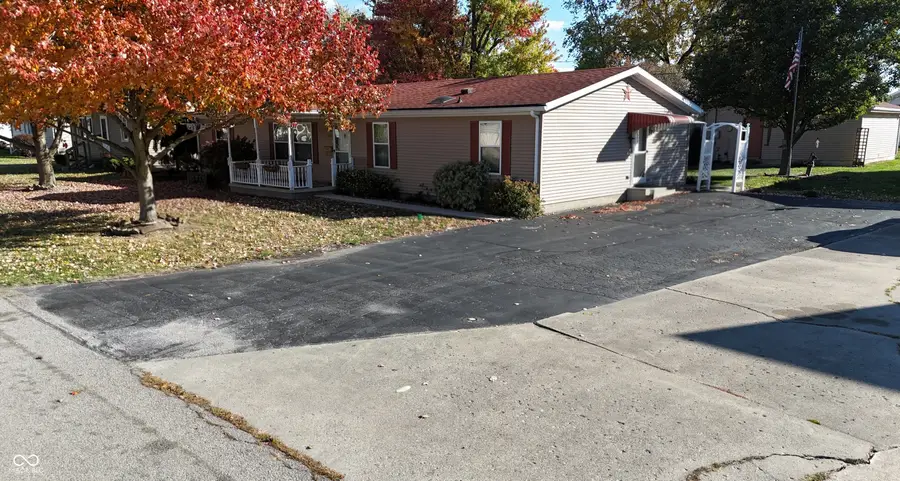 1909 S H Street, Elwood, IN 46036 - Image #2