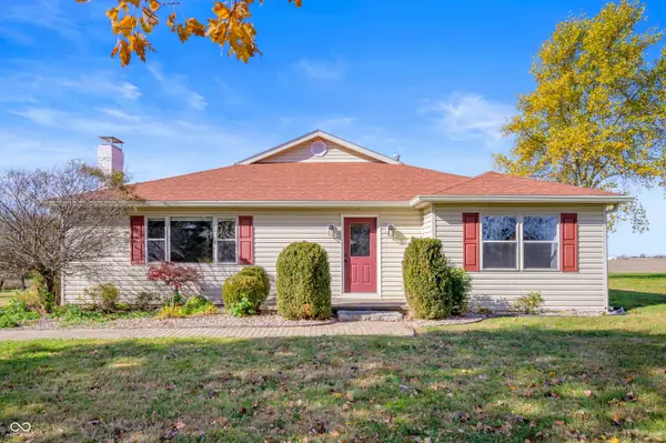 2045 N 900 W, Arlington, IN 46104