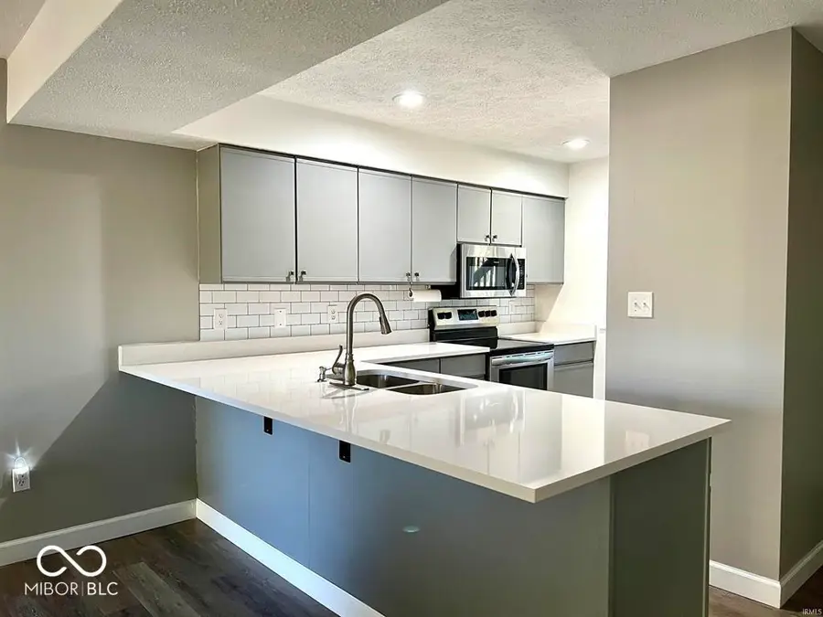 9479 S Lake Ridge Drive, Bloomington, IN 47401 - Image #3