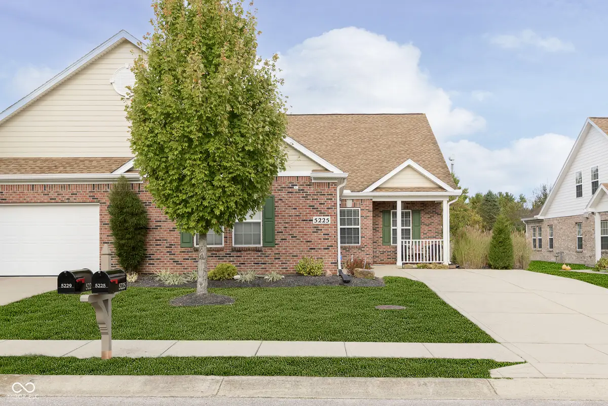 5225 Dunewood Way, Avon, IN 46123 - Image #1