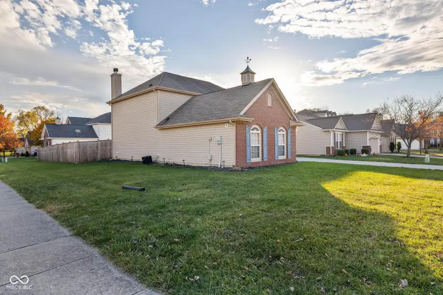 8066 Lawrence Woods Place, Indianapolis, IN 46236 - Image #3