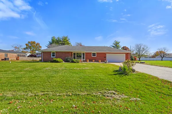492 Manor Drive, Seymour, IN 47274