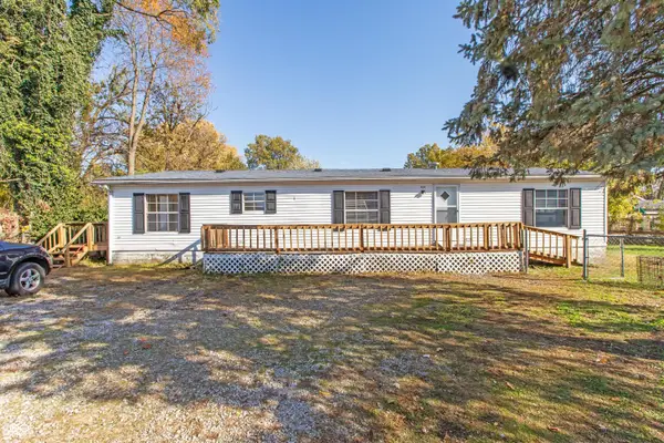 424 Cara Court, Seymour, IN 47274