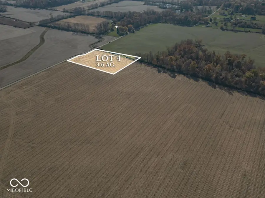 07 Possum Hollow Road, Greenwood, IN 46143 - Image #2