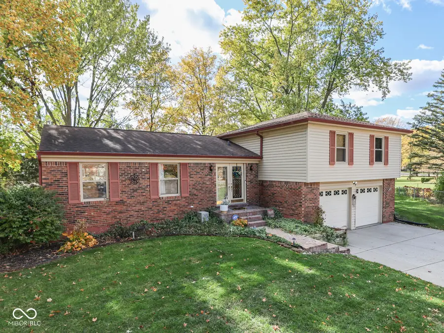 8438 Ainsley Circle, Indianapolis, IN 46256 - Image #2