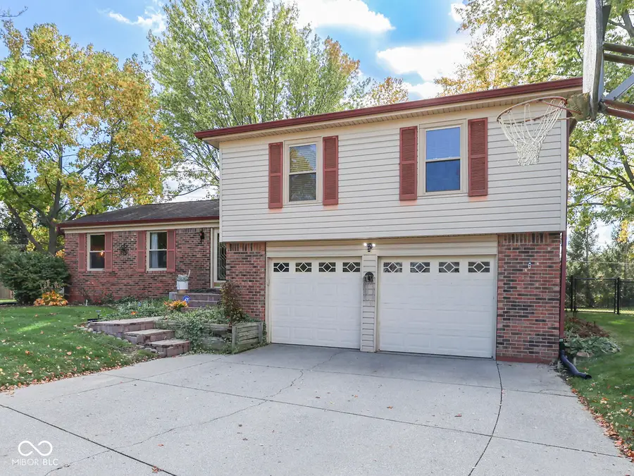 8438 Ainsley Circle, Indianapolis, IN 46256 - Image #3