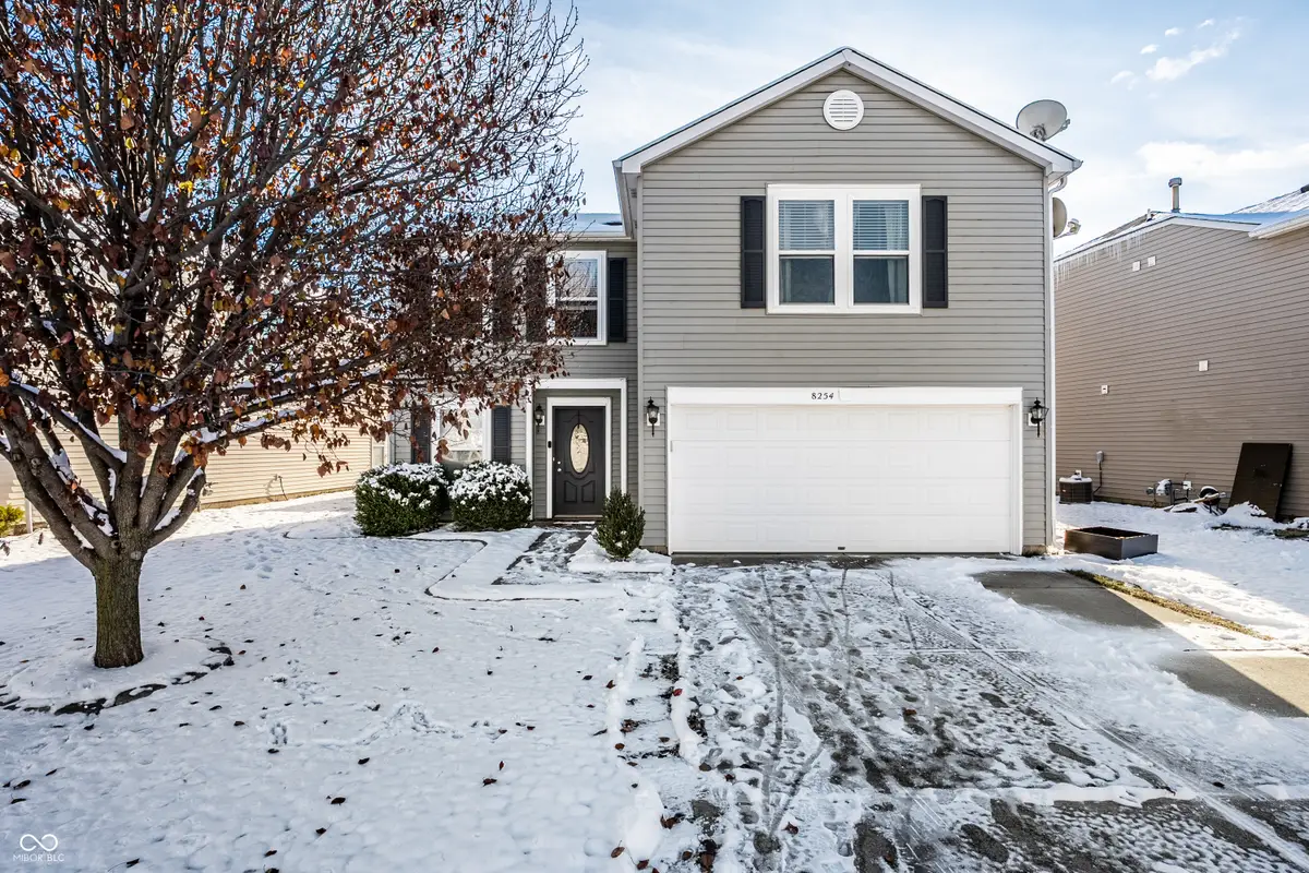 8254 S Midnight Drive, Pendleton, IN 46064 - Image #1