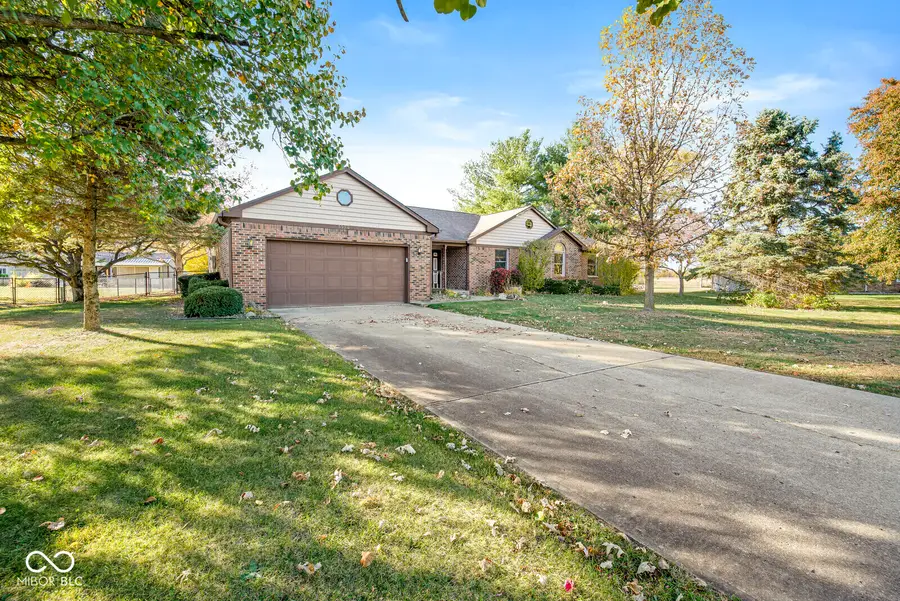 5956 Cozy Drive, Pittsboro, IN 46167 - Image #2