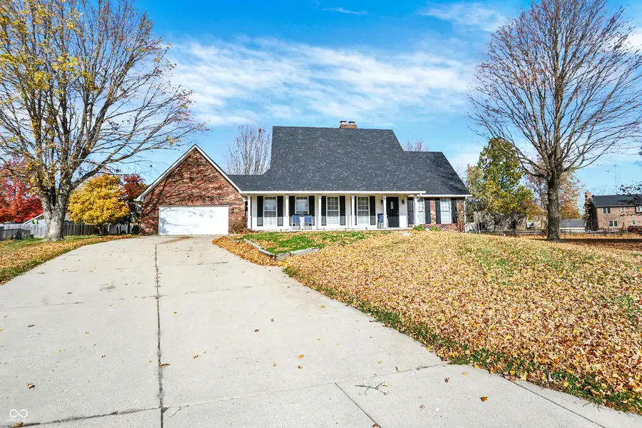 8 Marys Court, Whiteland, IN 46184 - Image #2