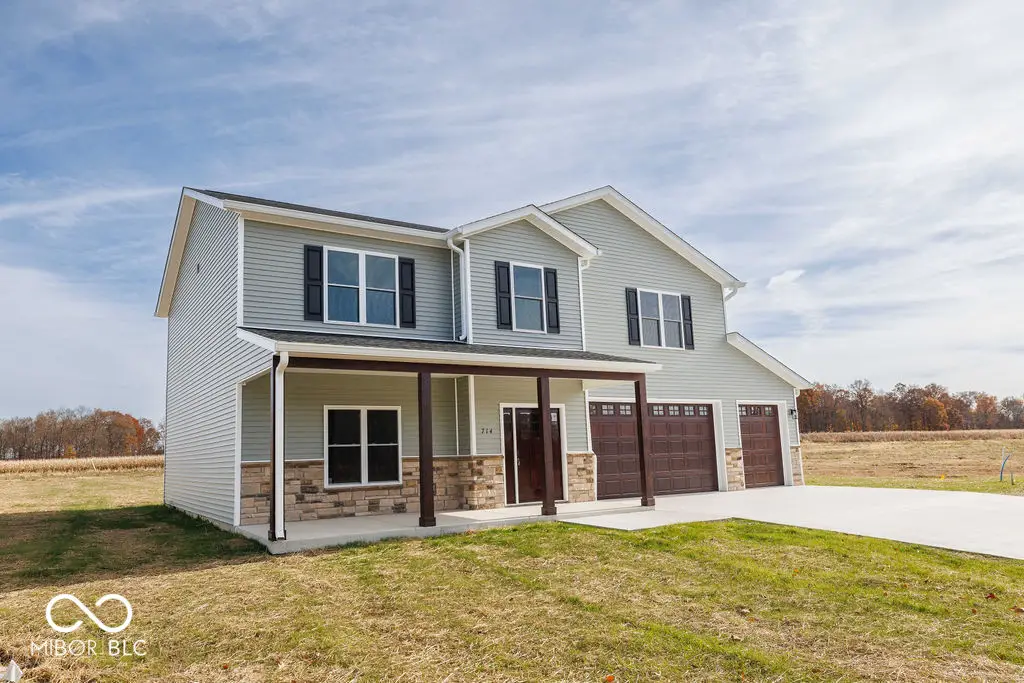 714 White Oak Road, Spencer, IN 47460 - Image #1