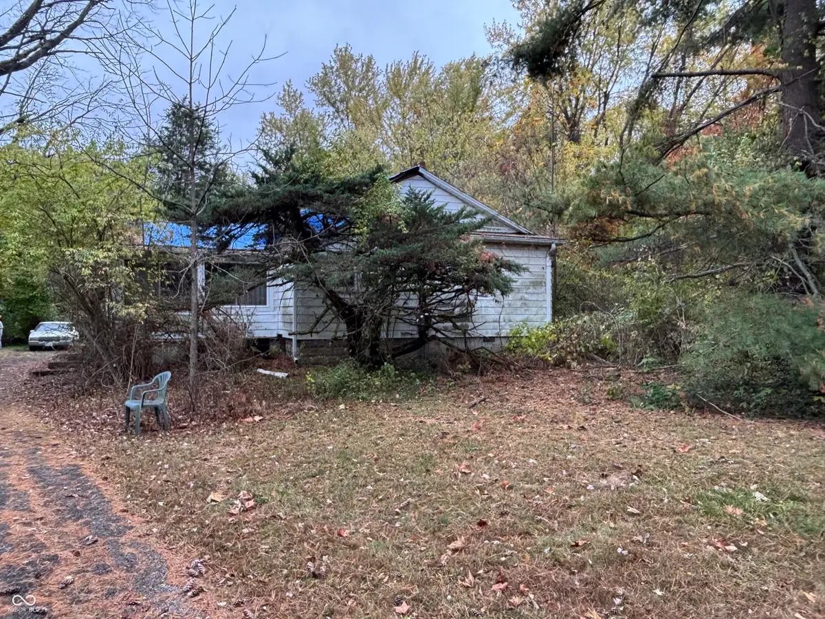 3856 W Old Us 40, West Terre Haute, IN 47885 - Image #1