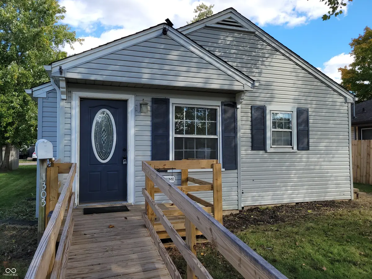 1305 Court Street, Columbus, IN 47201 - Image #1