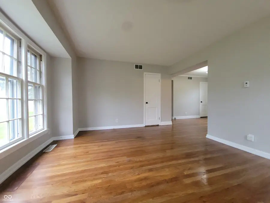 1305 Court Street, Columbus, IN 47201 - Image #2