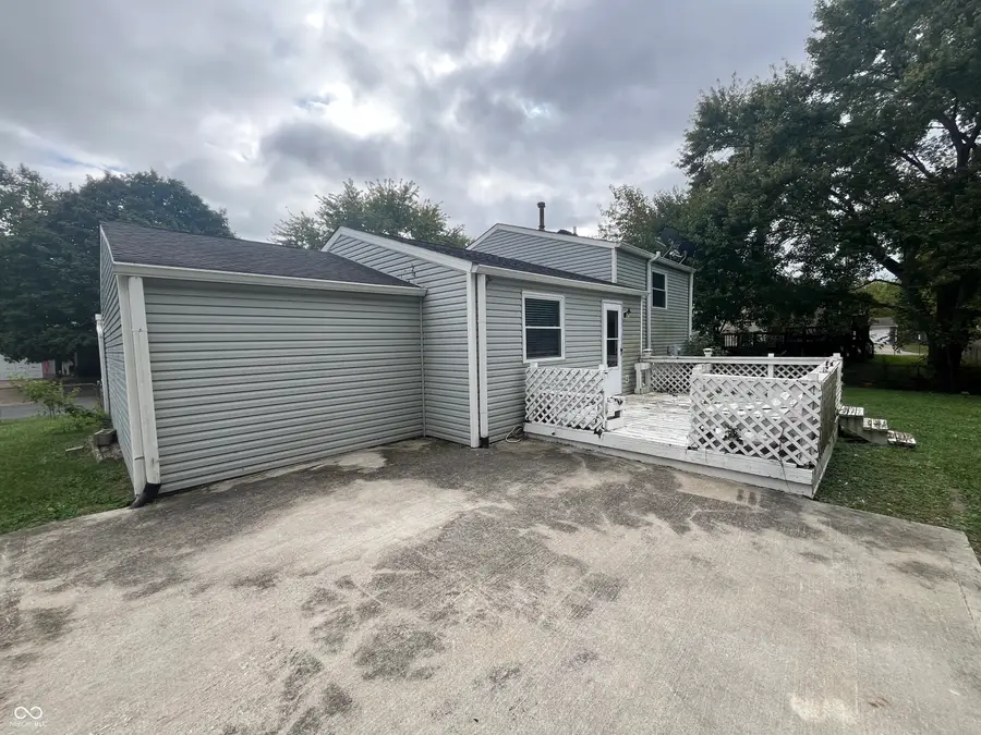 11610 Whidbey Drive, Indianapolis, IN 46229 - Image #2