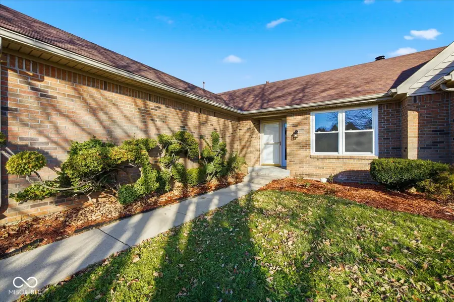 1106 Summer Way Court, Shelbyville, IN 46176 - Image #3