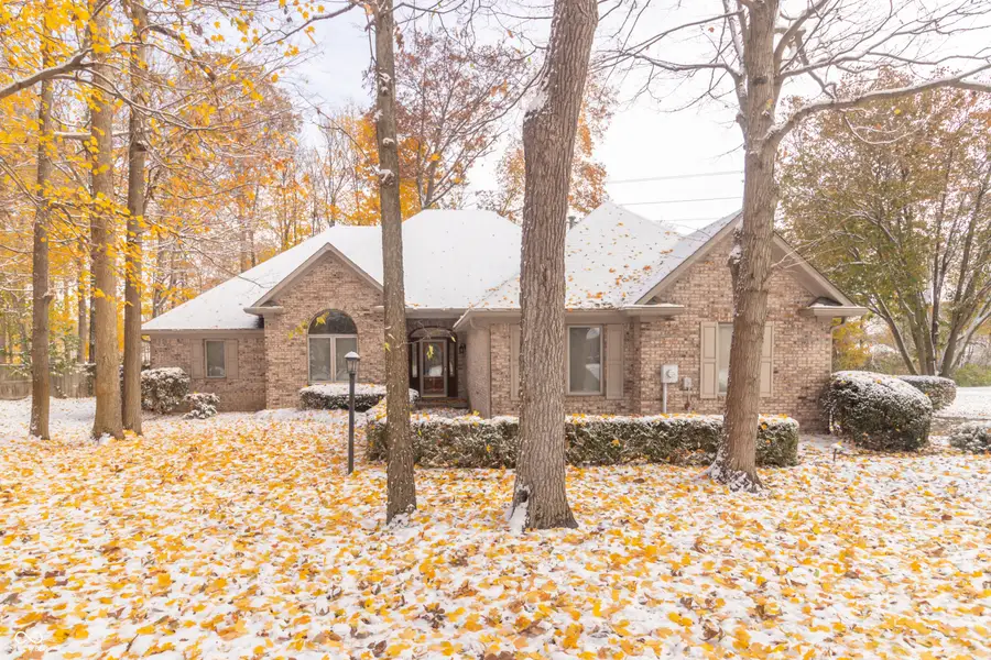 4053 S Village Row, New Palestine, IN 46163 - Image #3