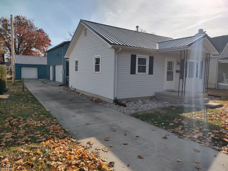 329 Columbia Avenue, Tipton, IN 46072 - Image #3
