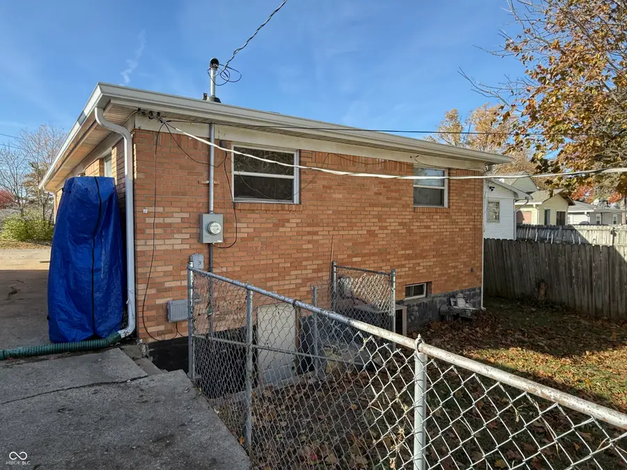 4257 Weaver Avenue, Indianapolis, IN 46227 - Image #2