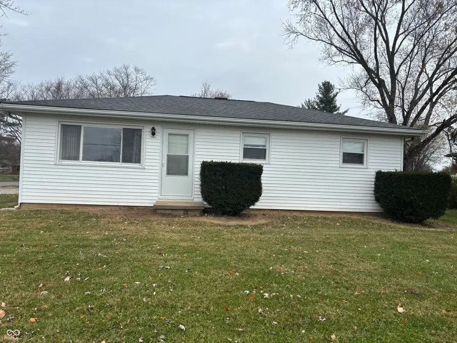5403 S Vine Street, Columbus, IN 47201 - Image #2