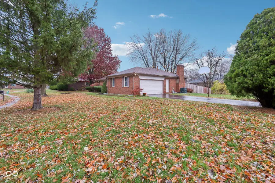 6457 Cayuga Court, Indianapolis, IN 46268 - Image #3