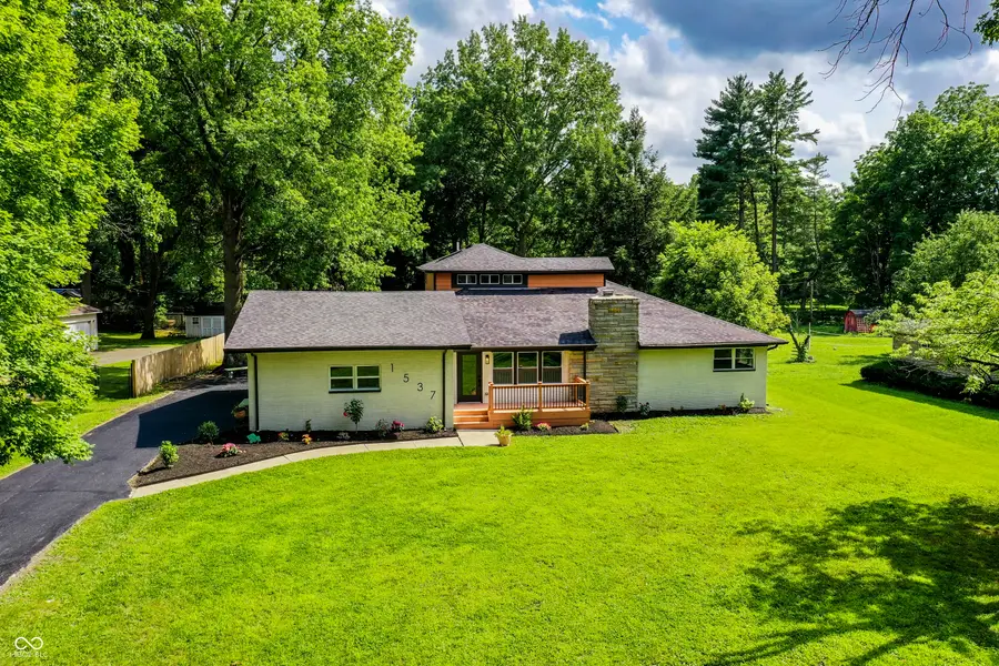 1537 Greer Dell Road, Indianapolis, IN 46260 - Image #3